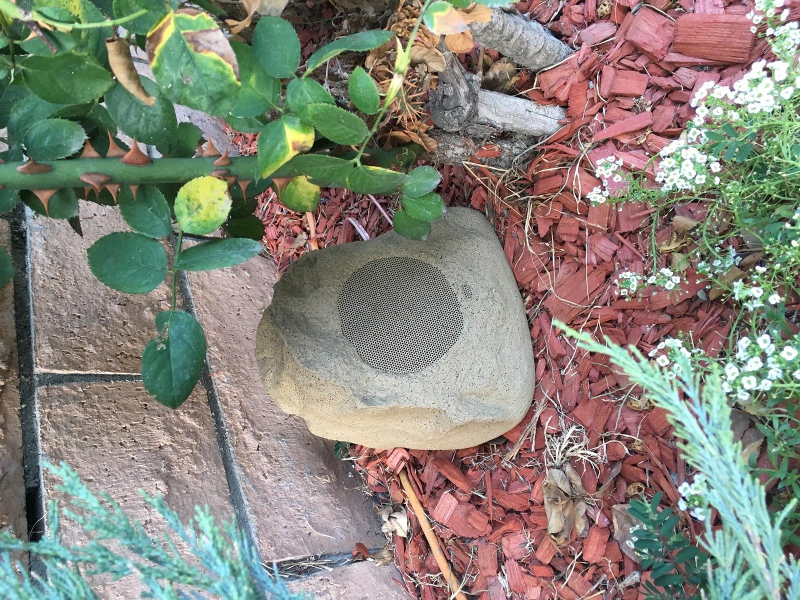 Theater Solutions 4R4S Outdoor Sandstone Rock 4 Speaker Set for Yard Patio Pool Spa customer photo 1