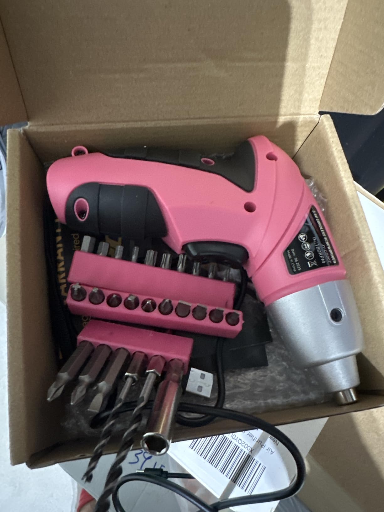 Hi-Spec Small Electric Screwdriver, Mini Drill Set, Rechargeable 3.6V Cordless Screwdriver with 26 Driver Bits, Power Tool for Small Projects & Home Use, Pink customer photo 2