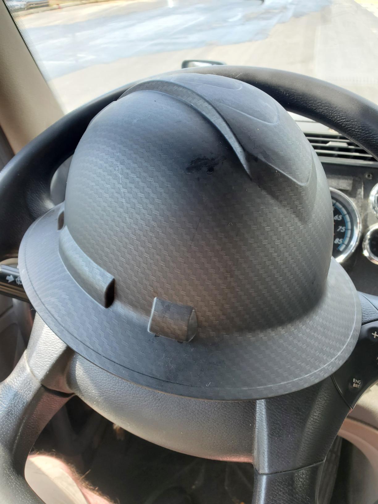 Pyramex Ridgeline Full Brim Hard Hat 4 Point Ratchet Matte Black Graphite Pattern customer photo 2