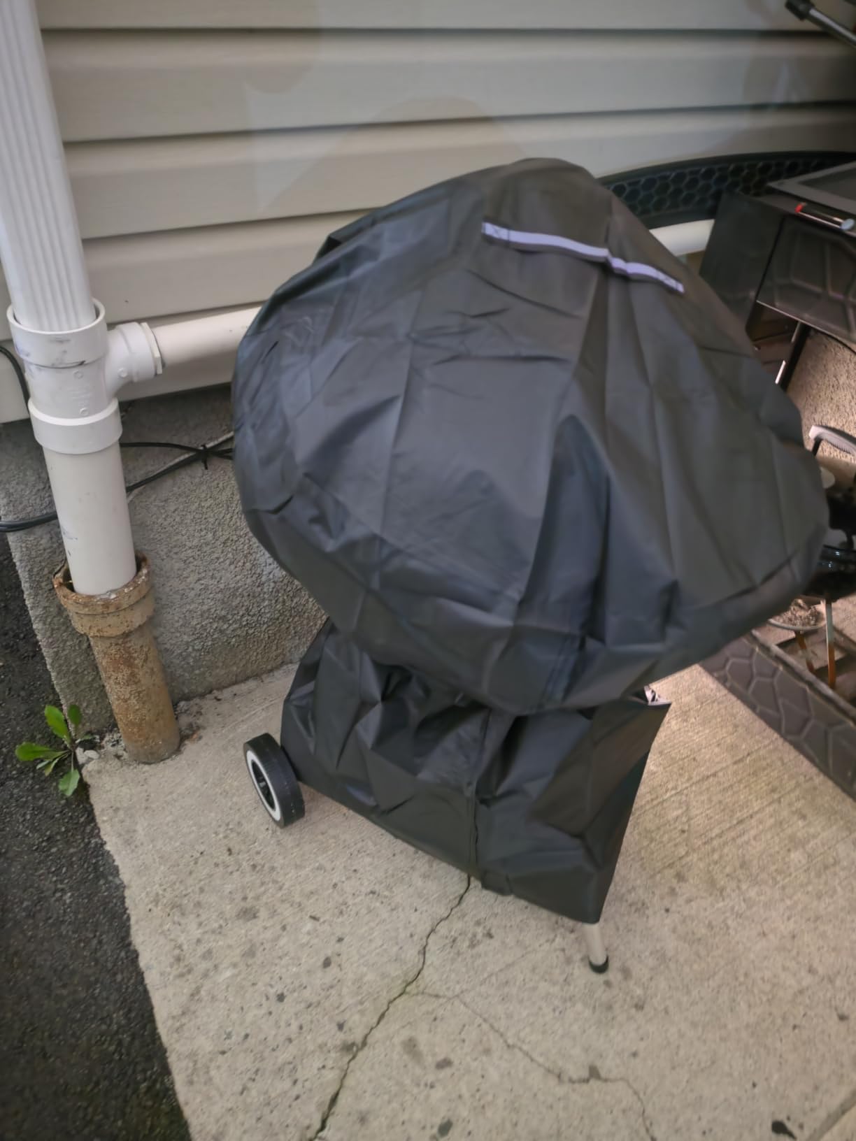 iCOVER Grill Cover 60 inch, BBQ Grill Cover for Outdoor Grill, 600D Heavy Duty Waterproof BBQ Cover, Anti-UV and Rip-Proof Barbecue Cover, Gas Grill Cover for Weber, Char-Broil, Nexgrill, etc customer photo 2