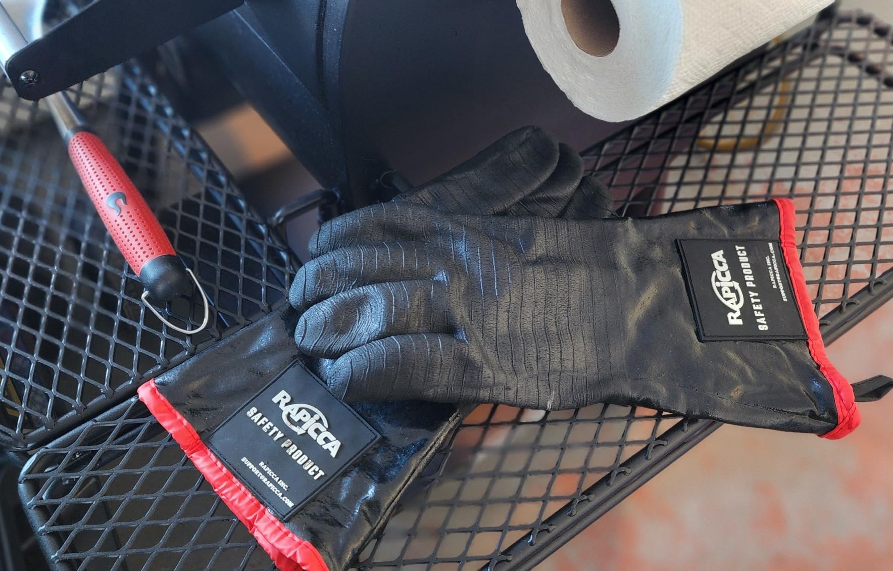 RAPICCA BBQ Grill Gloves, 932°F Heat Resistant Neoprene, 14 in XL customer photo 2