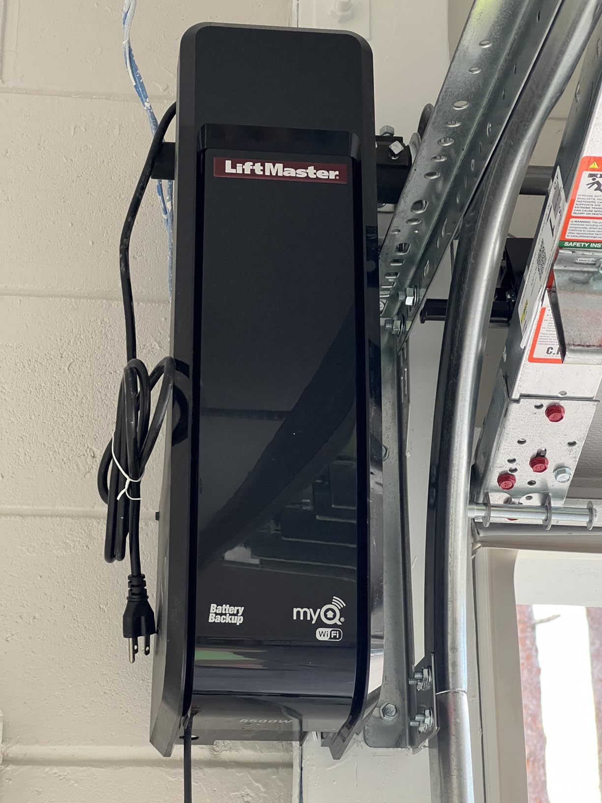 LiftMaster Premium Series 98022 (Replaces 8500W) Jackshaft Garage Door Operator, WiFi customer photo 1