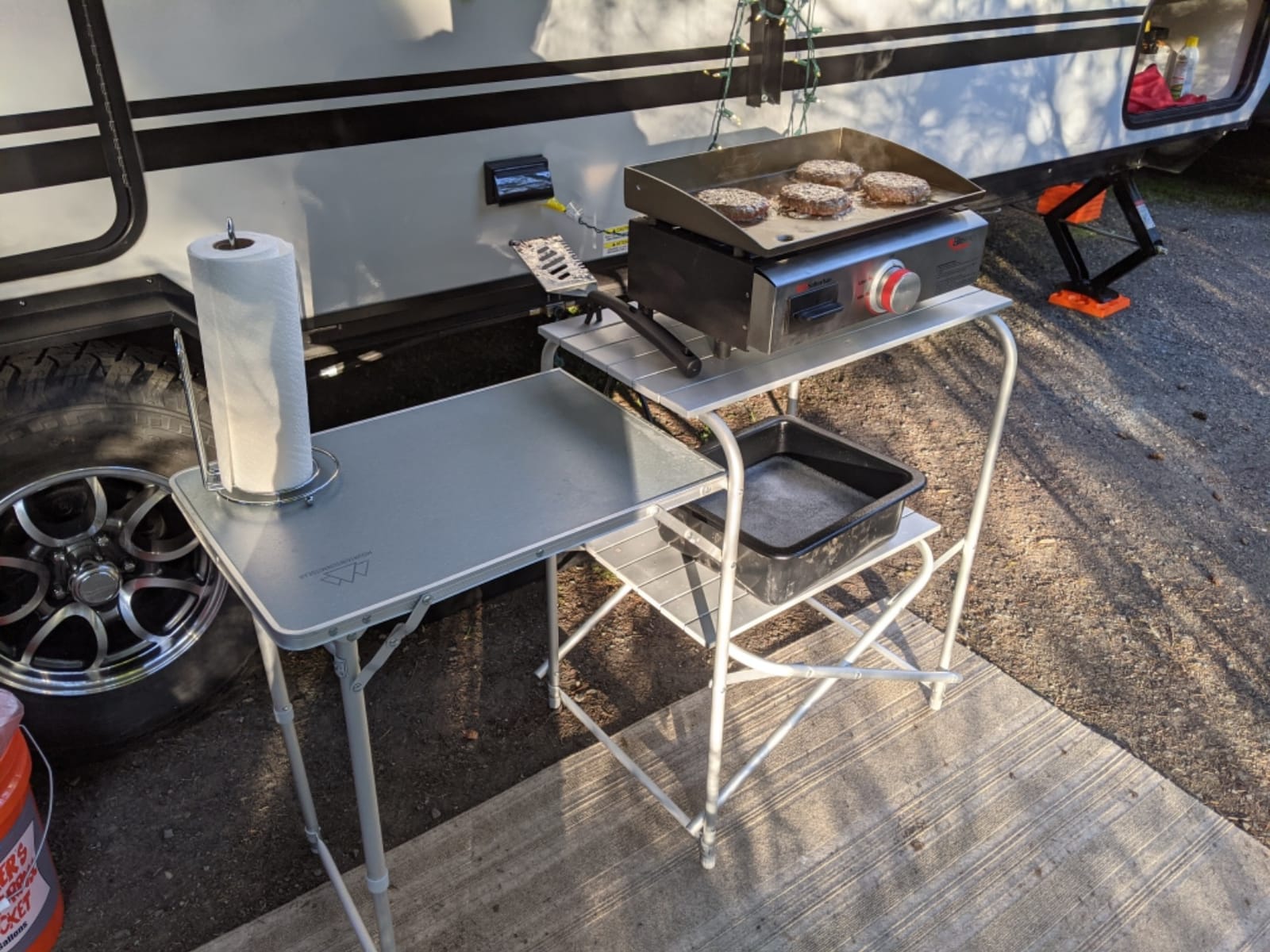 MOUNTAIN SUMMIT GEAR Camping Roll Top Kitchen Made from Weather-Resistant Aluminum (By Caddis Sports) customer photo 1