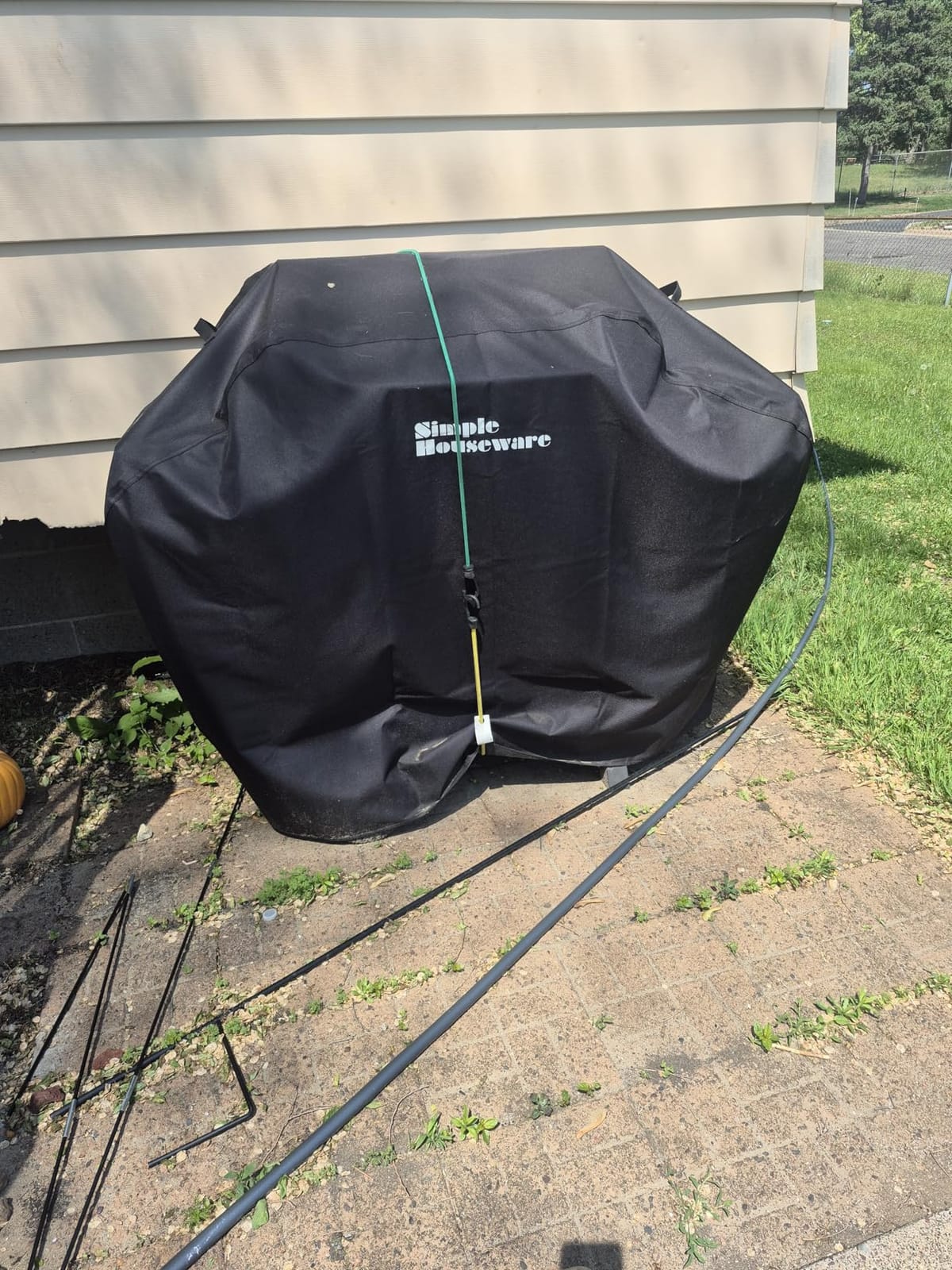 Simple Houseware 72 in. Heavy-Duty BBQ Gas Grill Cover, Waterproof customer photo 2