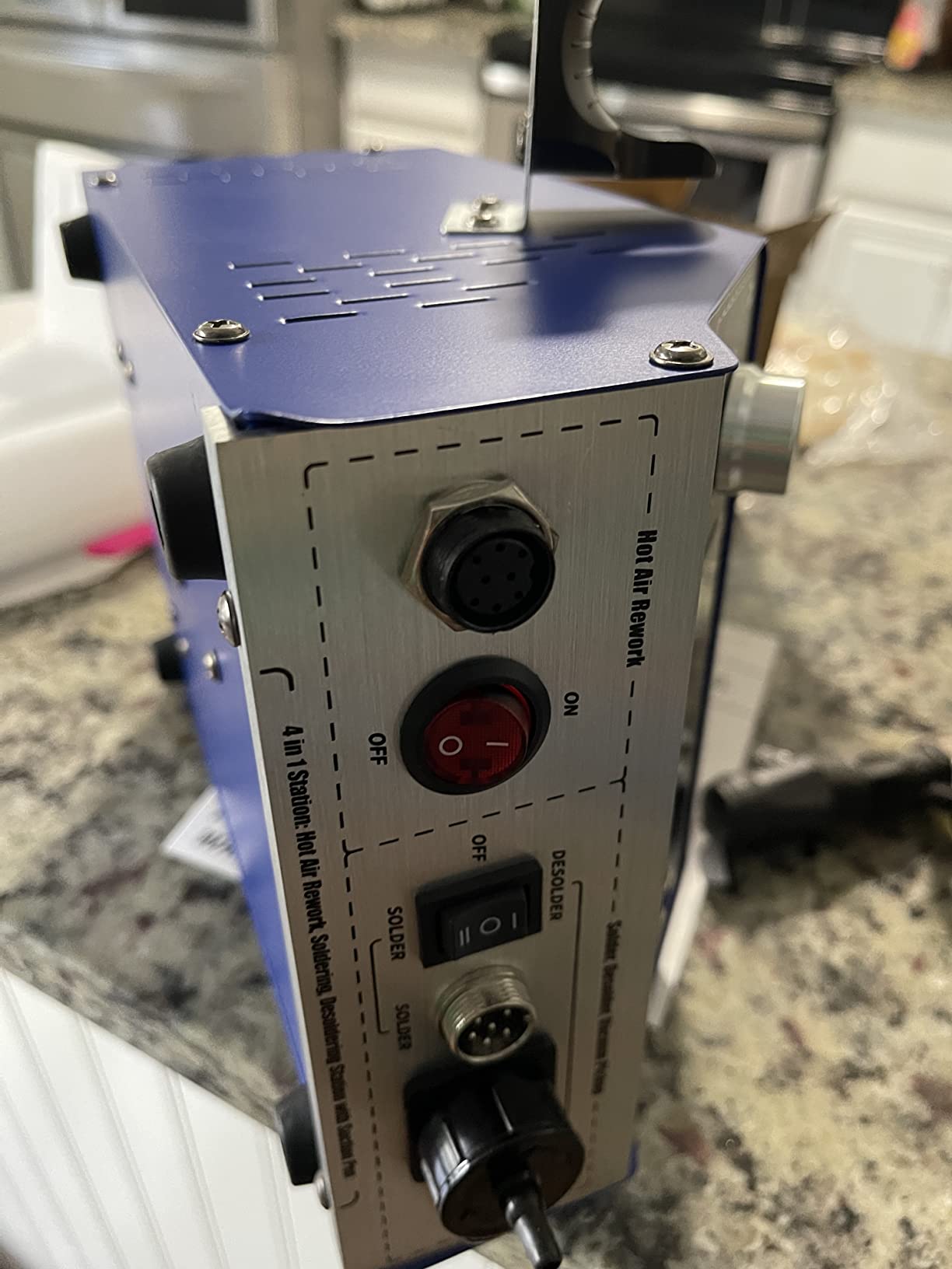 YIHUA 948-II 4 in 1 Hot Air Rework Soldering Iron and Desoldering Suction Tin Gun Station with Suction Pick Up Pen °F /°C customer photo 1