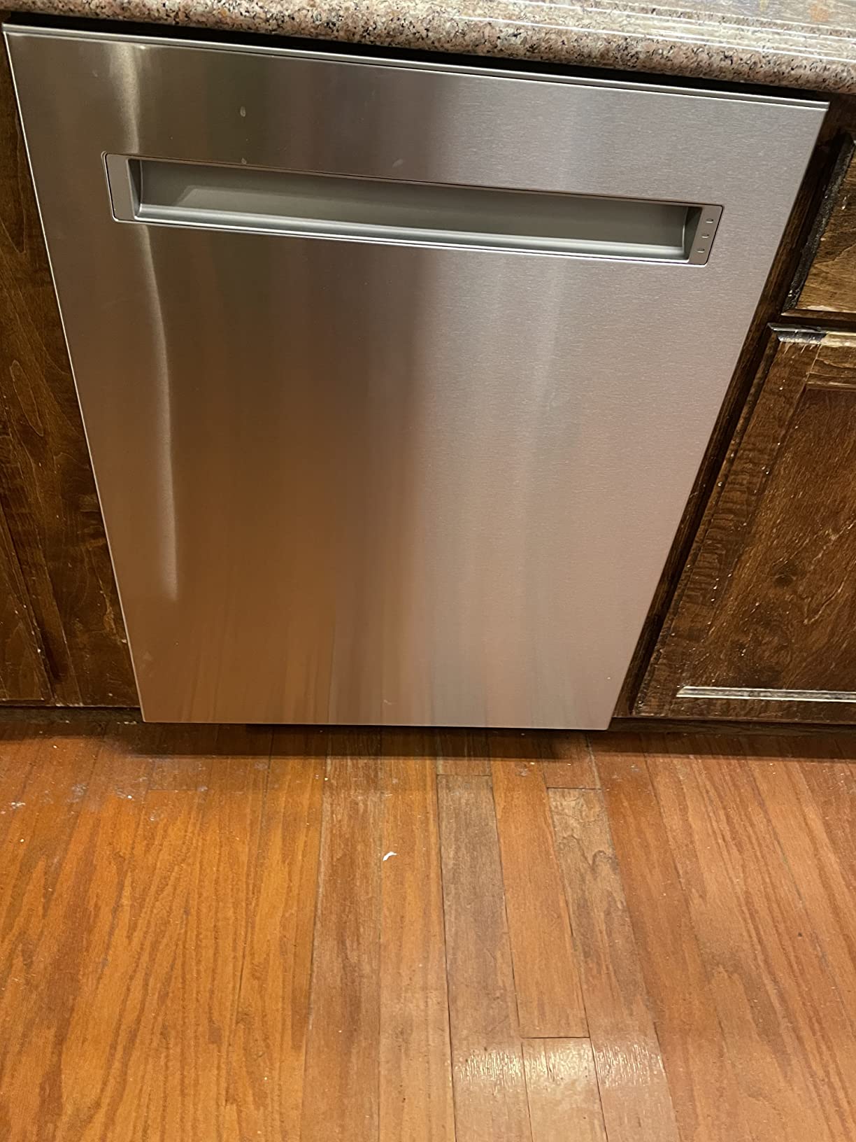 Sharp SDW6757ES 24 in. Top Control Handle 45 dBA Dishwasher customer photo 2