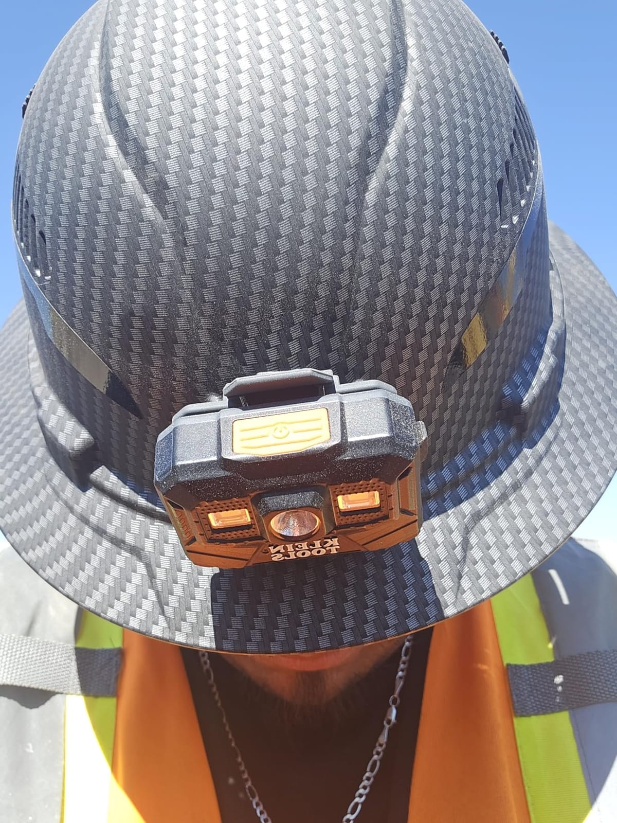 Klein Tools 60347 Hard Hat, Vented Full Brim, w/Headlamp, KARBN Pattern customer photo 1
