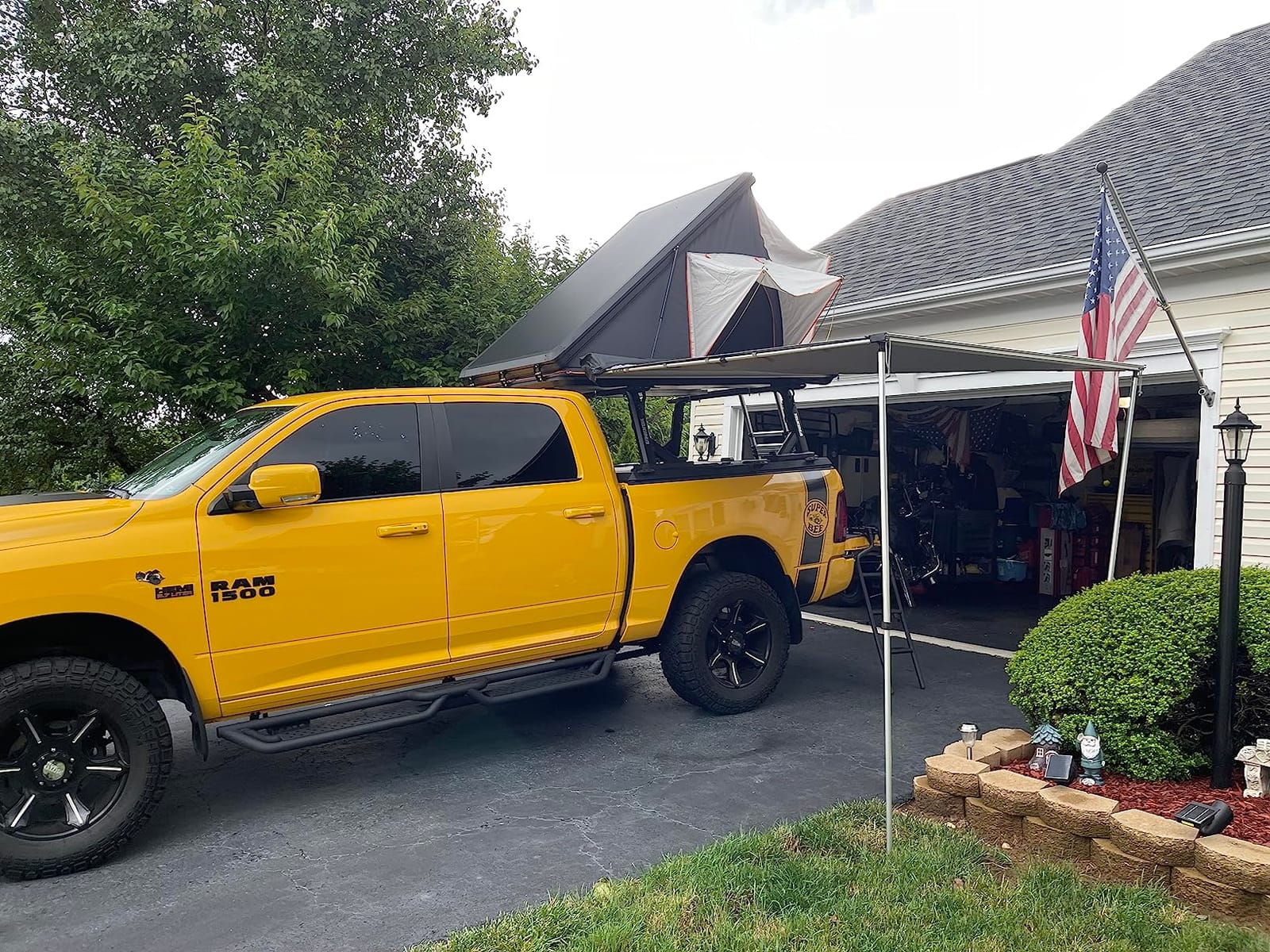 Yakima OverNOut Lightweight Roof Mounted Awning with SKS Lock, 6.5 Foot customer photo 2