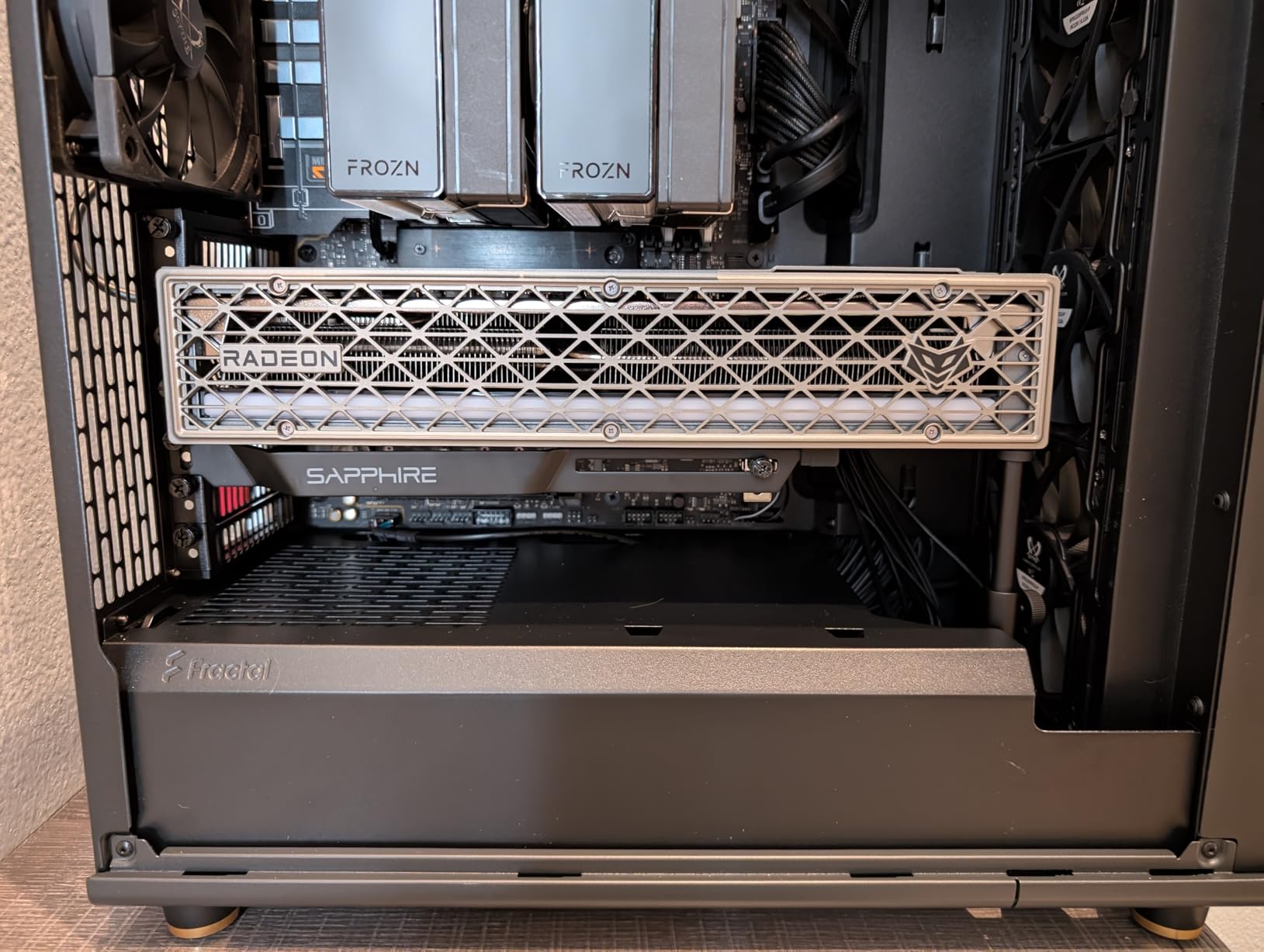 TEAMOLA Tall GPU Support Bracket - Adjustable GPU Anti-Sag Stand GPU Mount customer photo 2