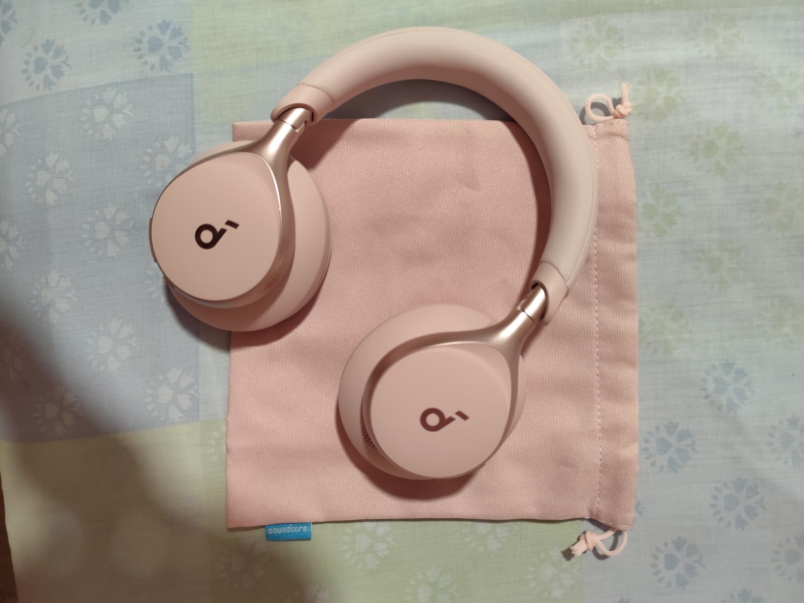 Soundcore Anker ANC Over-Ear Headphones customer photo 1