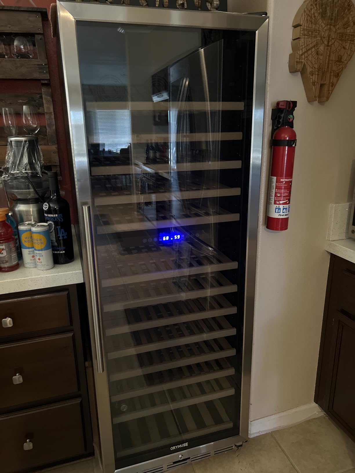 ORYMUSE 30 Inch Dual Zone Wine and Beverage Refrigerator, 30 Bottle 110 Can customer photo 2