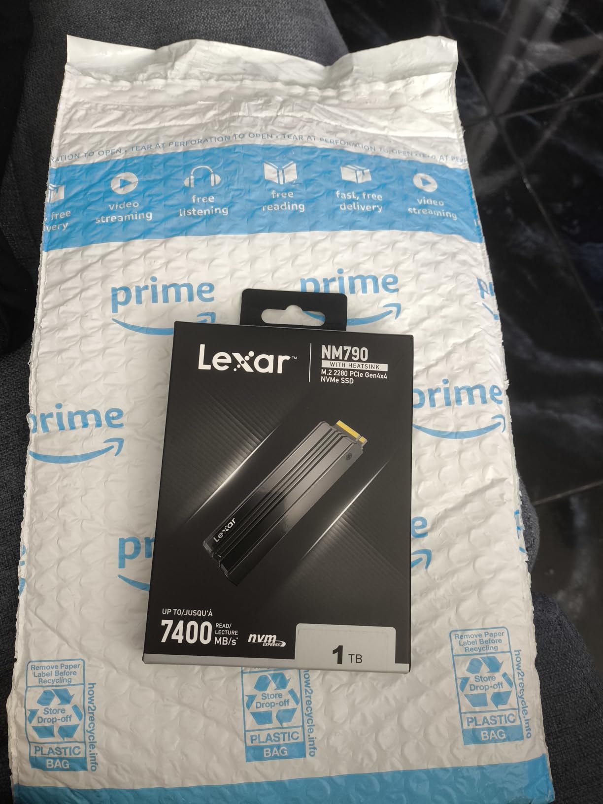 Lexar 1TB NM790 NVMe SSD w/Heatsink, 7400/6500 MB/s, M.2 2280, PCIe Gen 4x4 customer photo 1