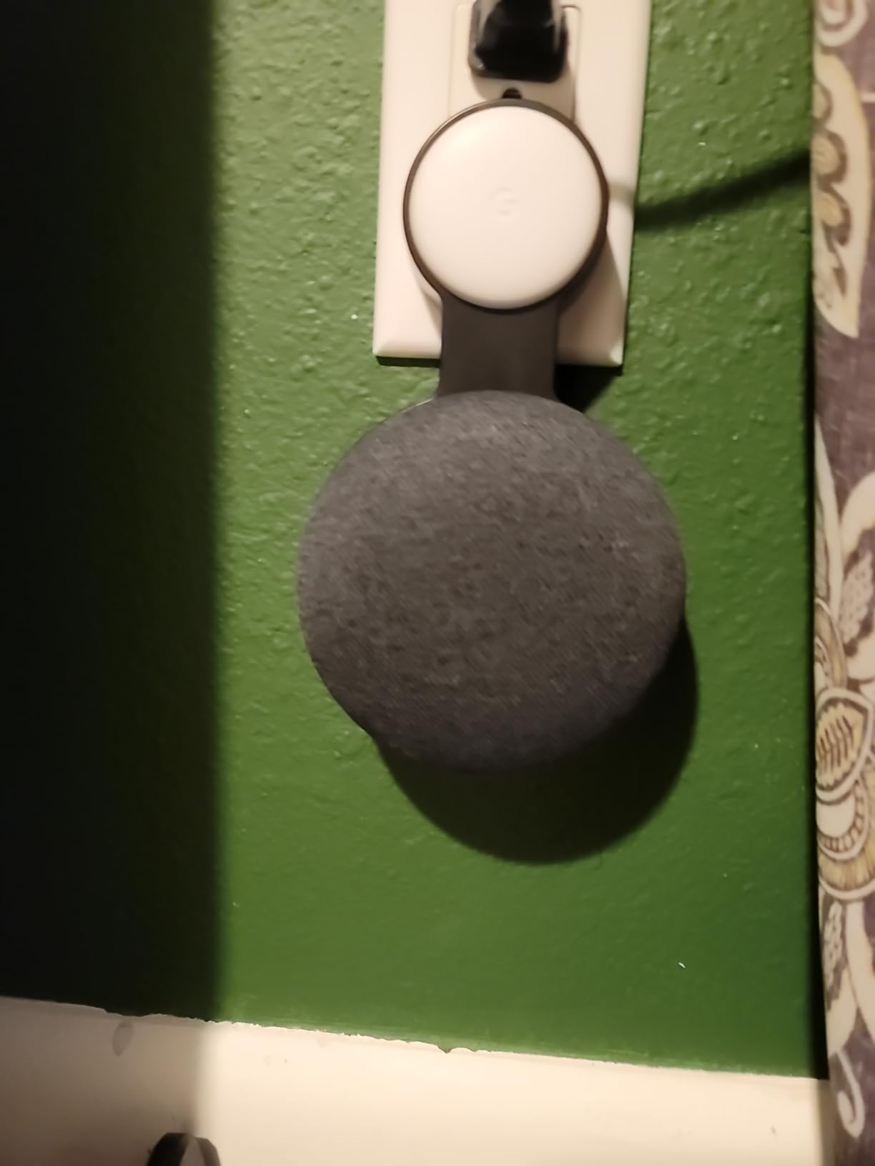 Google Nest Mini 2nd Generation Smart Speaker with Google Assistant - Charcoal customer photo 2