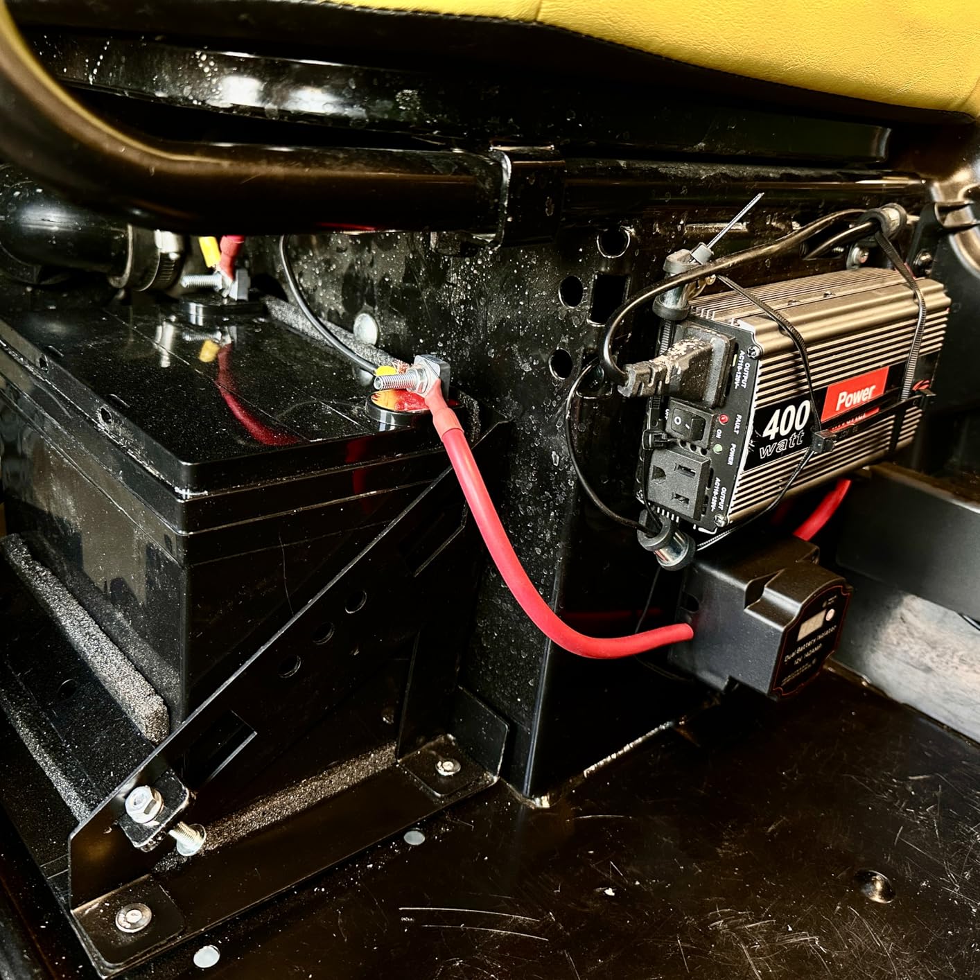 12V 140A Dual Battery Isolator Kit, 3m VSR with LED Voltmeter customer photo 1