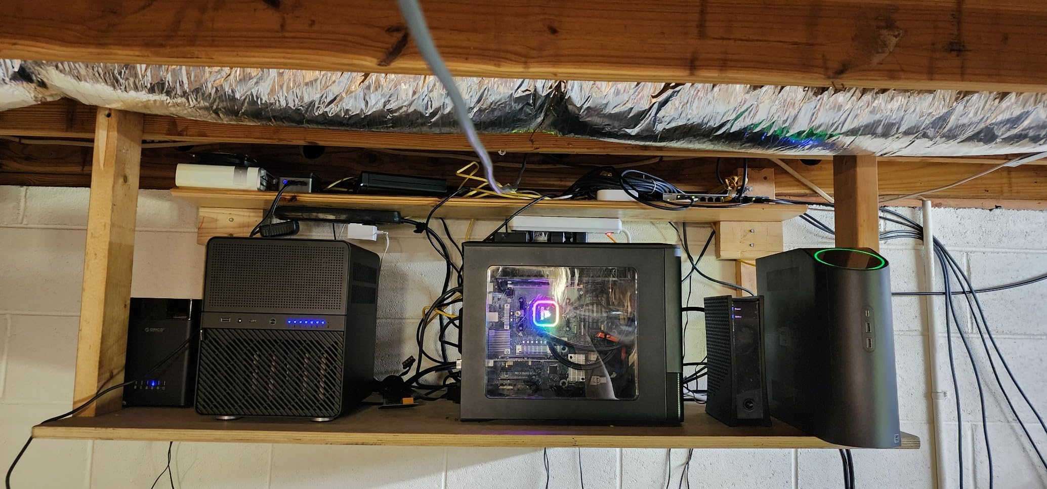 JONSBO N3 Mini-ITX NAS PC Chassis, ITX Computer Case, 8HHD+1-SSDD isk Bays NAS Mini Aluminum with Steel Plate Case, Built-in 2x10cm Fan, Power Support: SFX105mm, Support 130mm CPU Cooler customer photo 1