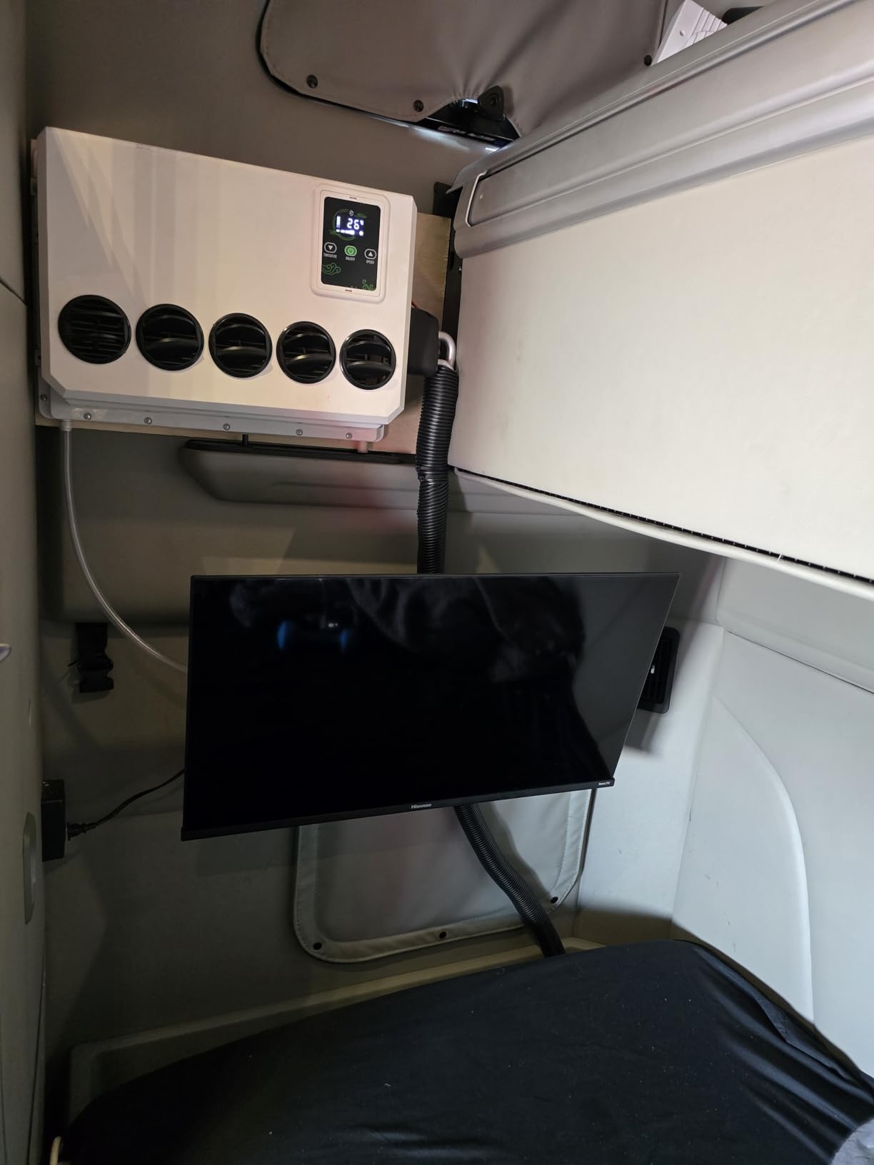 12V Truck Camper Van Air Conditioner 10000BTU,12v Mini Electric Split Air Conditioning 12 volt AC Unit for Semi Trucks RV Motorhome Crane Tractor Automotive Boat Camper Van customer photo 2