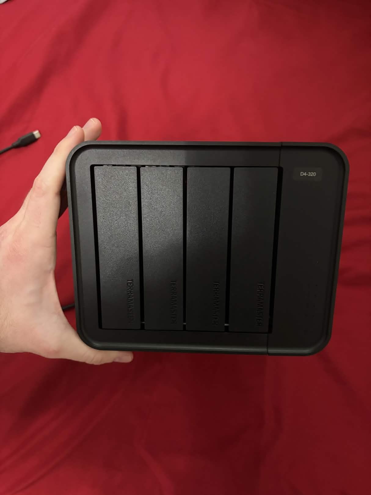 TERRAMASTER D4-320 External Hard Drive Enclosure 4-Bay (Diskless) customer photo 2