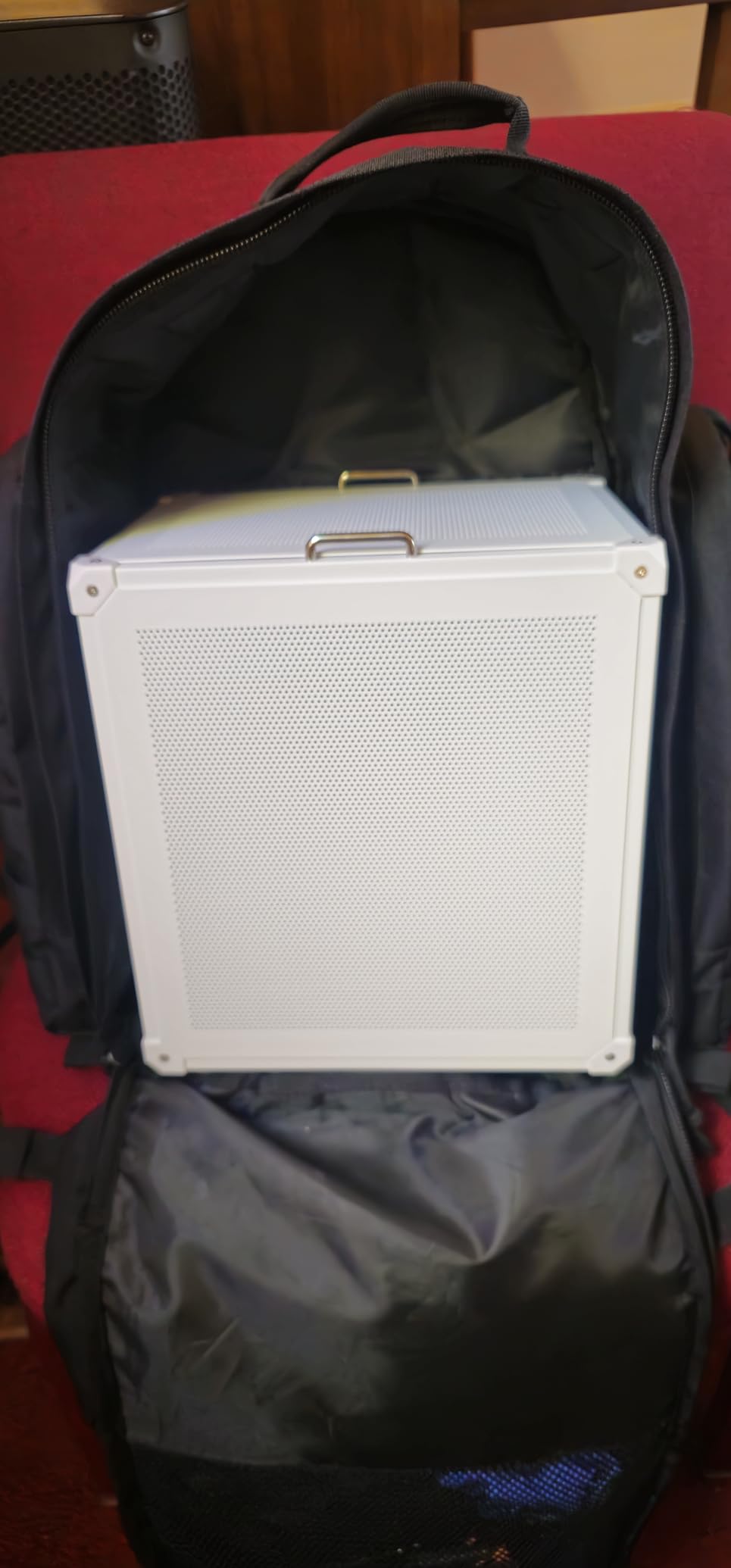 JONSBO C6-ITX White Mini ITX Handled Mesh PC Case, Simple Compact Desktop ITX Chassis, SP MB ITX/Mini-DTX, ATX Power Bite (L140mm Max.), 170mm Tower Cooler, Tool-Free Open SFF Case, White customer photo 2