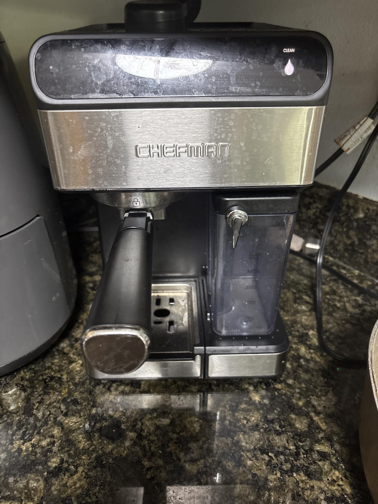 Chefman CaféMaster Pro Espresso Machine, Brew Single or Double Shots, Coffee Maker with Built-In Milk Frother for Cappuccino & Latte, XL 1.8 Liter Removable Water Reservoir - Stainless Steel customer photo 2