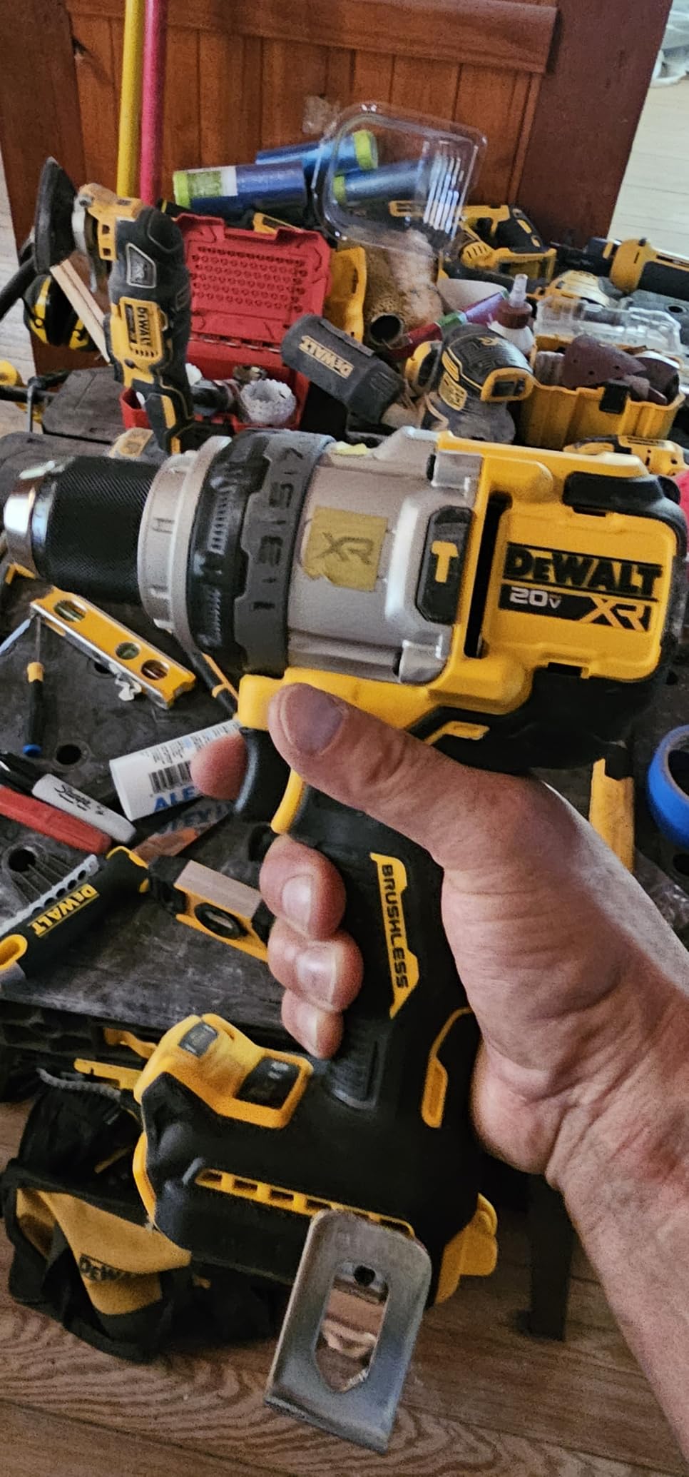 DEWALT 20V MAX XR 1/2 Inch Brushless Cordless Hammer Drill, Battery Not Included (DCD1007B) customer photo 2