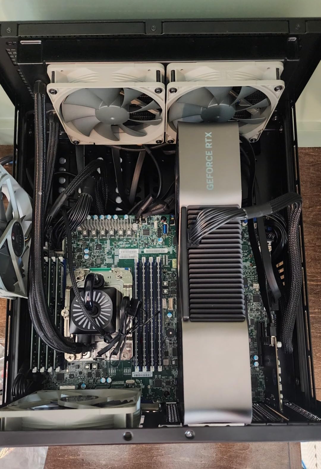 JONSBO N5 NAS Pc Case, E-ATX,12HDD+4SSD Drive Bay GPU HP Host, Supports Max. 4 GPU,E-A.TX(330mm) MB/ATX PSU Supports, with 3 Fans Built-in, 8 Slots PCI, Solid Wood Veneer Computer Case,Home Server customer photo 1