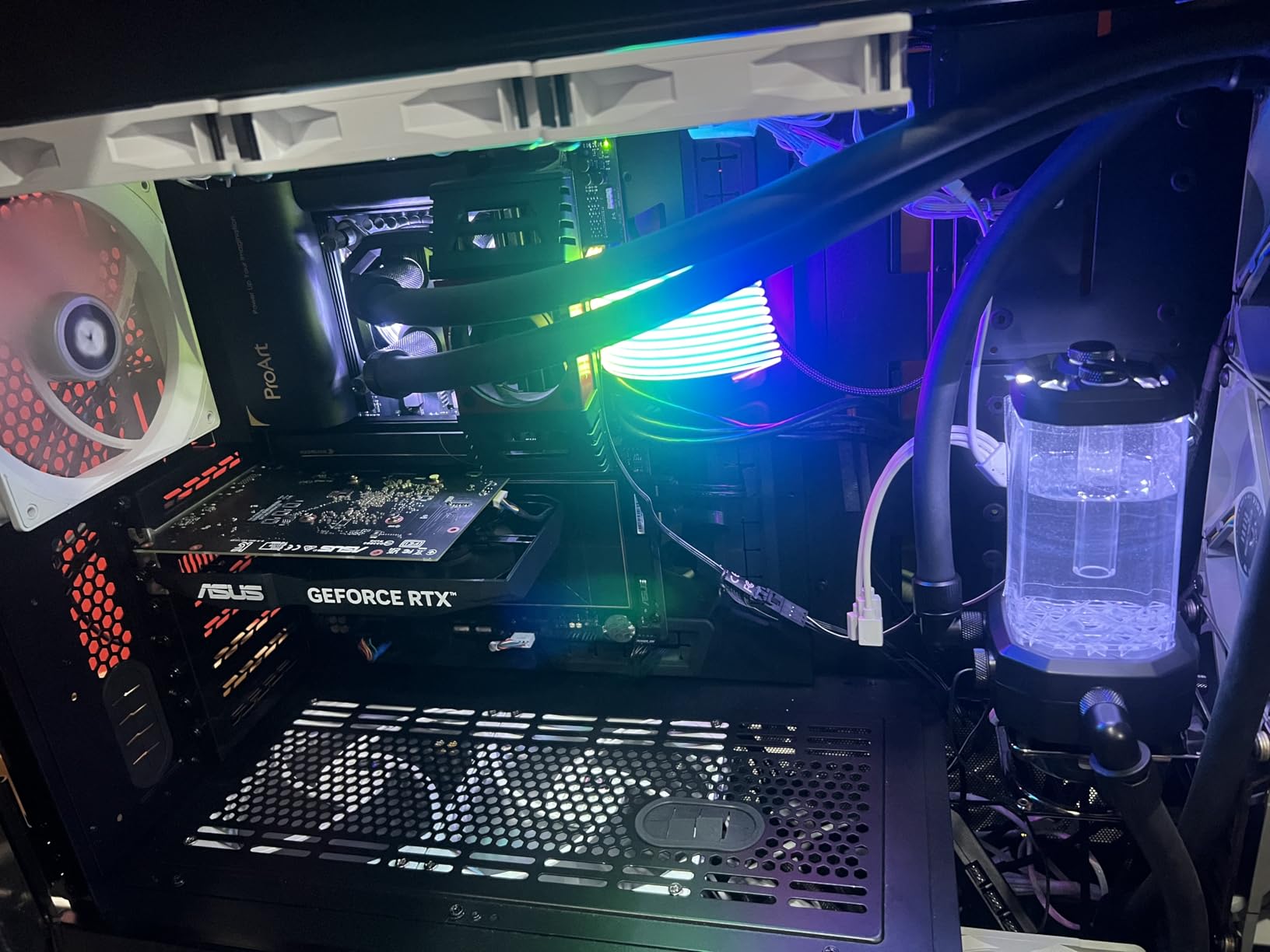 ASUS ProArt Z890-CREATOR WIFI Z890 LGA 1851 ATX Motherboard, Intel® Core™ Ultra Processor Series 2 Ready, 16+2+1+2 stages, PCIe® 5.0, DDR5, Thunderbolt™ 5 Type-C®, 10+2.5 Gb LAN, WiFi 7, 5x M.2, AI OC customer photo 1