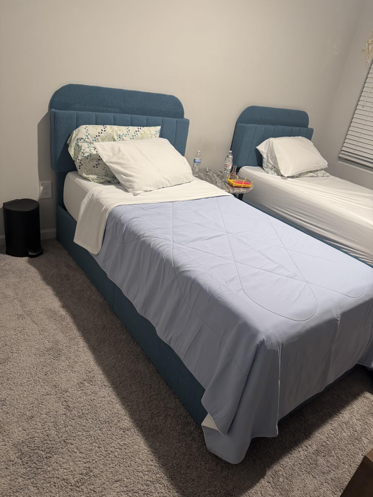 GarveeHome Twin Bed Frame, Platform Bed with Storage Headboard & Drawers customer photo 2