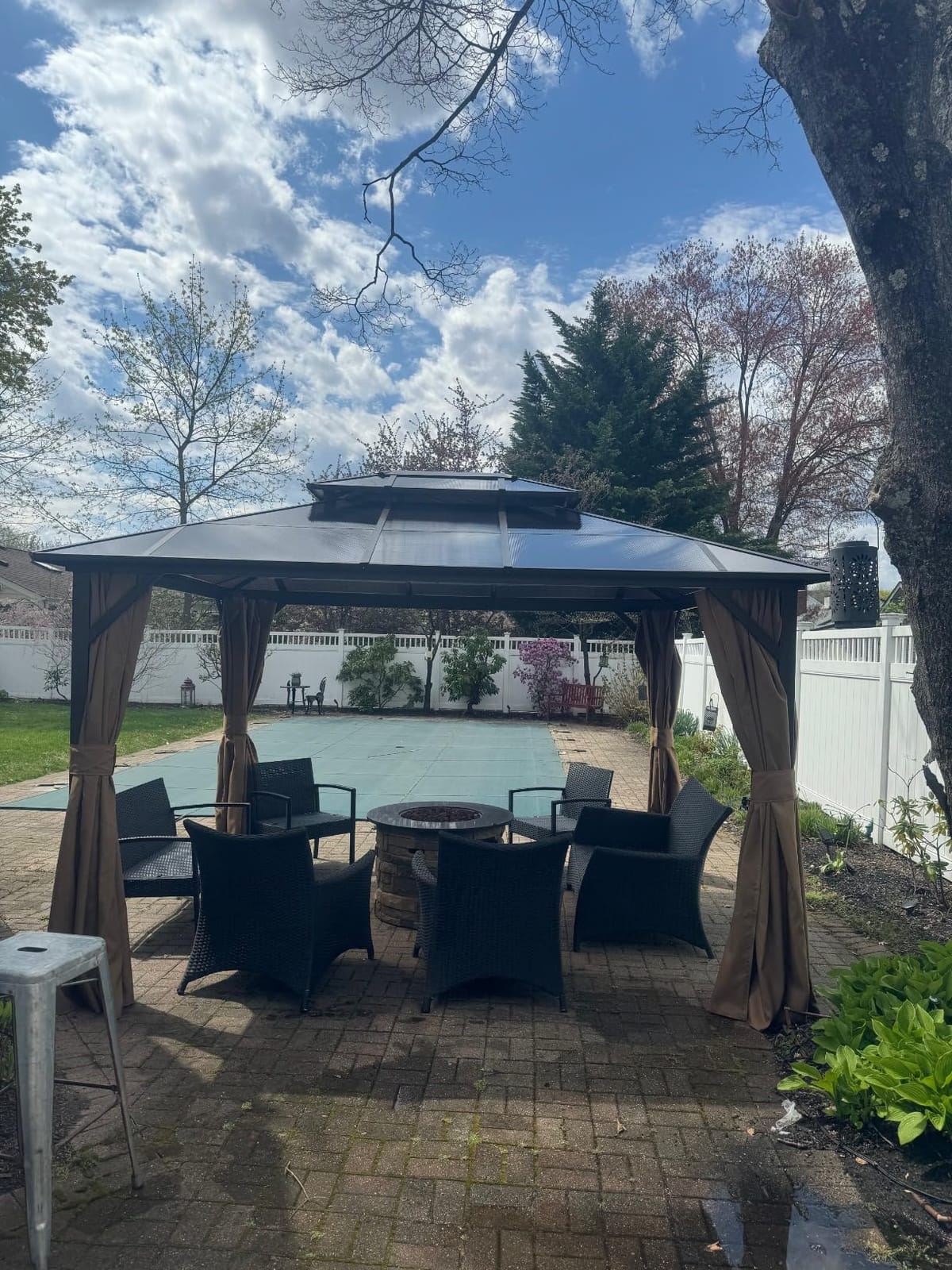 12 Ft. W X 12 Ft. D Aluminum Patio Hardtop Gazebo customer photo 1