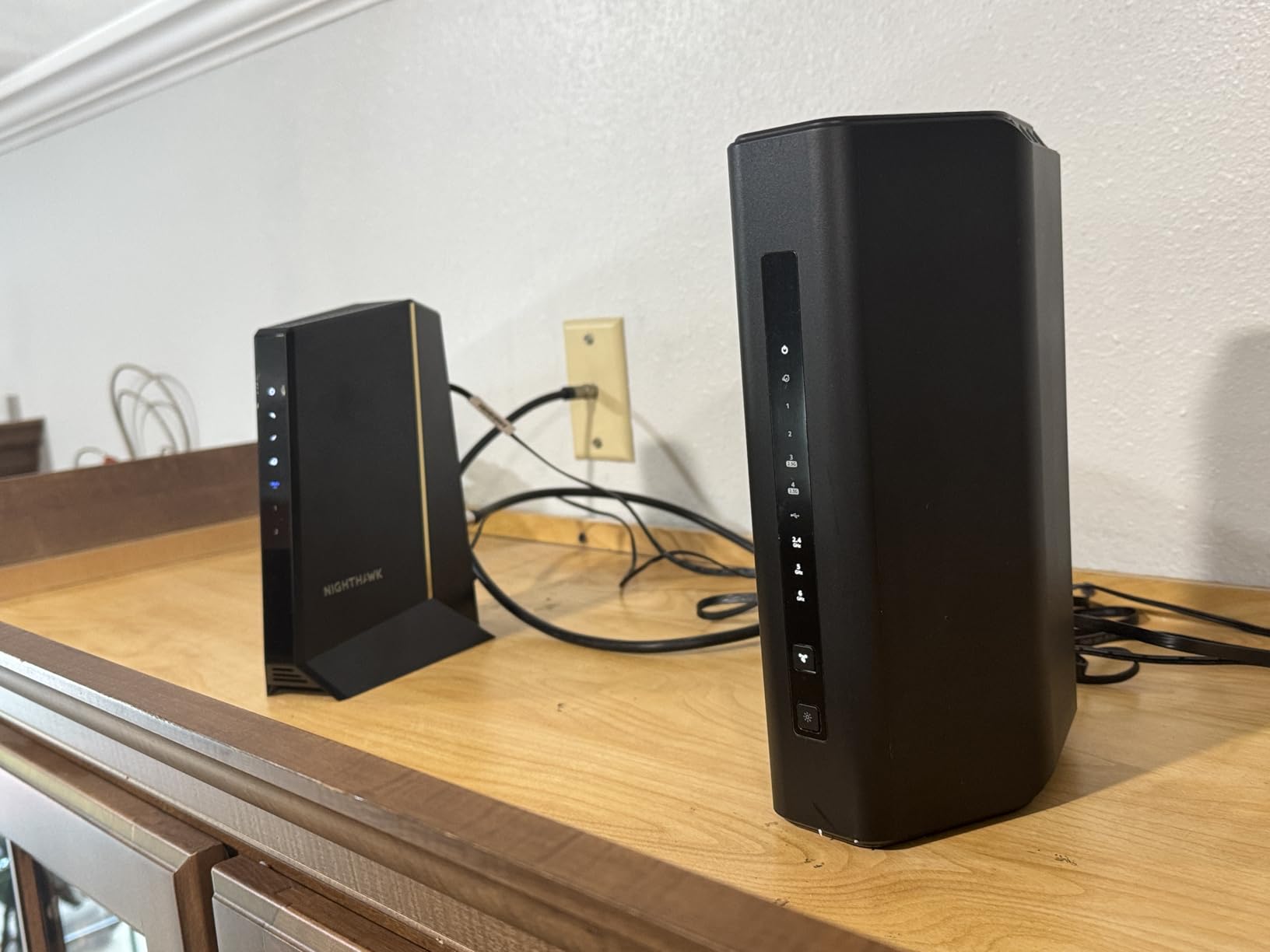 NETGEAR RS300-100NAR Nighthawk RS300 Tri-Band WiFi 7 Router, Wireless Speed Up to 9.3 Gbps, Covers Up to 2500 Sq. Ft., Black - Certified Refurbished customer photo 2