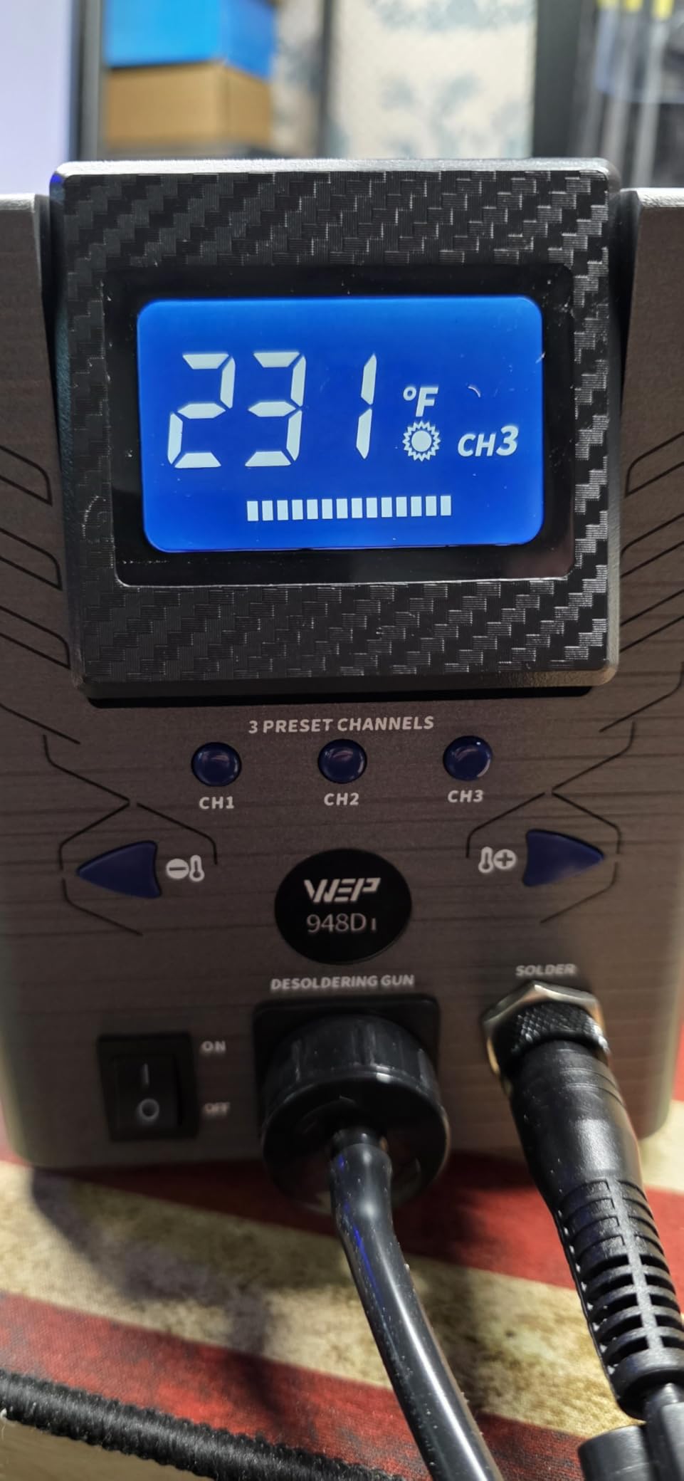 WEP 948D-I 110W High Power Desoldering Station with 4 Desoldering Nozzles, Temperature-Controlled with 3 Pre-set Channels, Tiltable Display, ESD-Safe customer photo 2