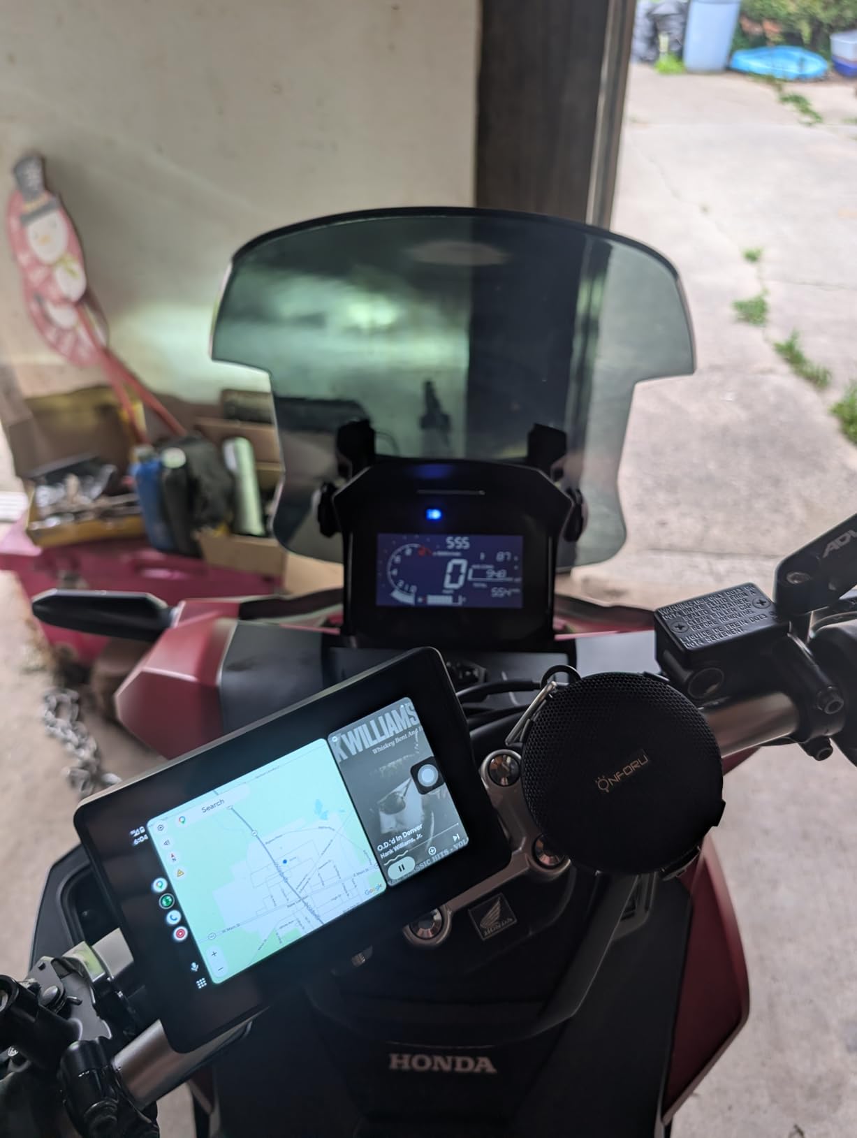 WonVon 5 Inch Motorcycle Carplay GPS Navigation System with Apple Carplay and Android Auto Portable Screen with Dual Bluetooth, Navigation, Siri, Google Assistant(Not Inchluded TPMS) customer photo 1