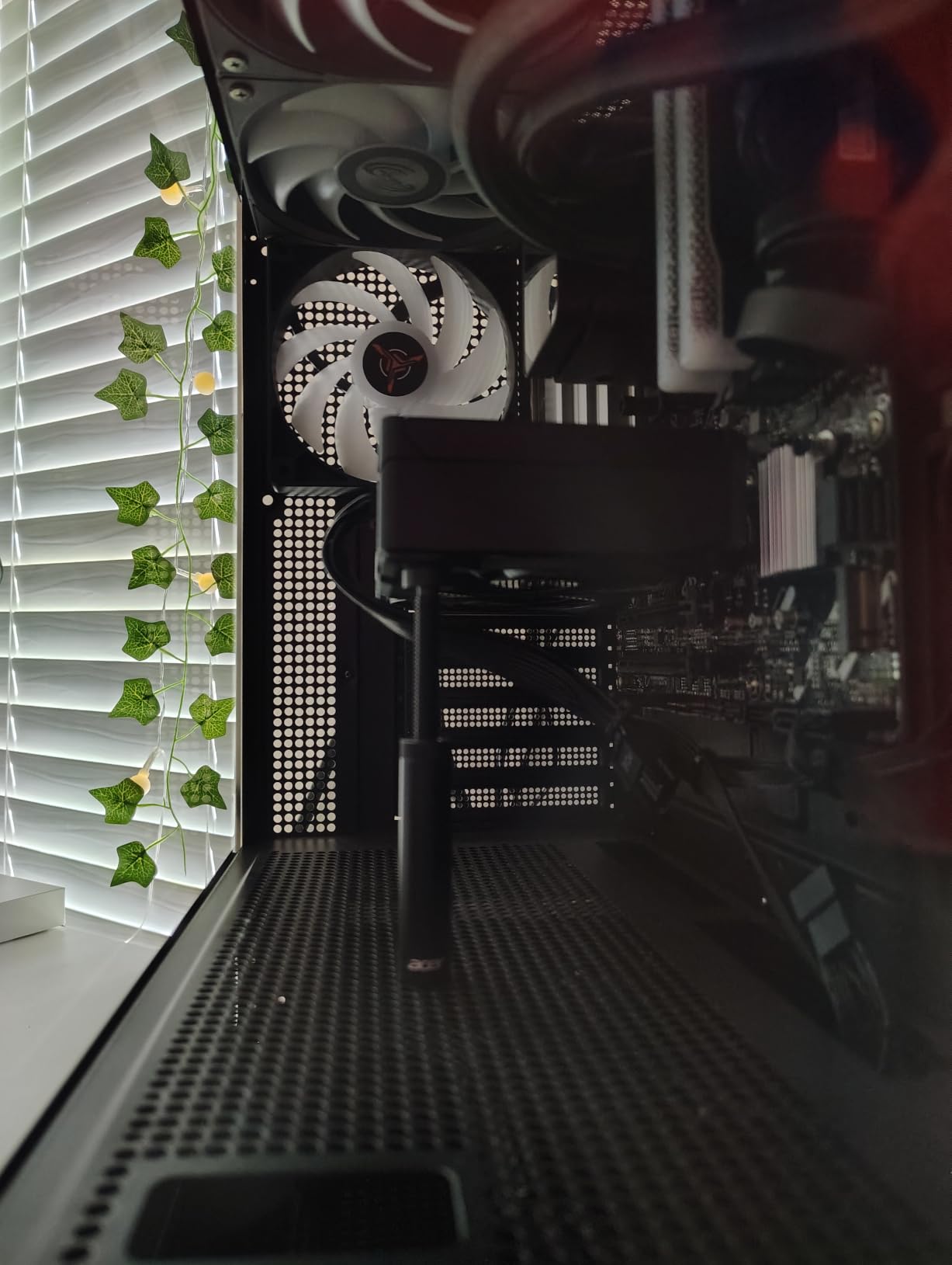 acer GPU Support Bracket, GPU Stand with Magnet Non-Slip Base,(L, 70-120mm) customer photo 2