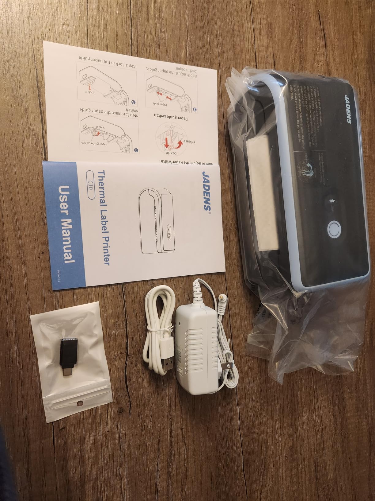 JADENS Battery Powered Thermal Printer, Cordless 4x6 Shipping Label Printer for Small Business, Prints 700+ Labels per Charge, 25H Standby, Portable Labeler for iPhone, Mac, Windows customer photo 2