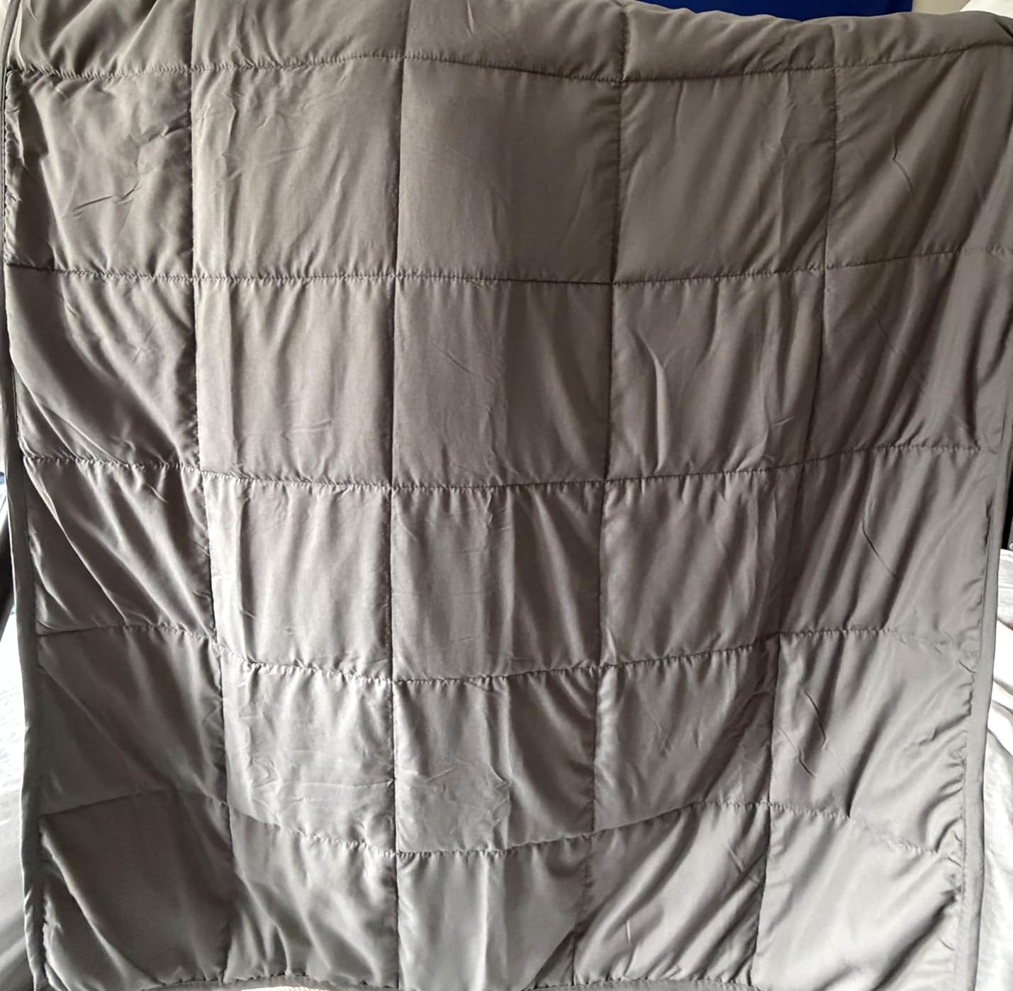 Smart Queen Weighted Blanket 15lbs (48”x72”,Grey) Twin Size Soft Cooling Heavy Blanket for Sleeping, Breathable All Season Comfort with Premium Glass Beads,Machine Washable customer photo 2
